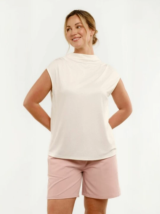 Foto van product Liberte Essentiel Top ' WANDA ' offwhite