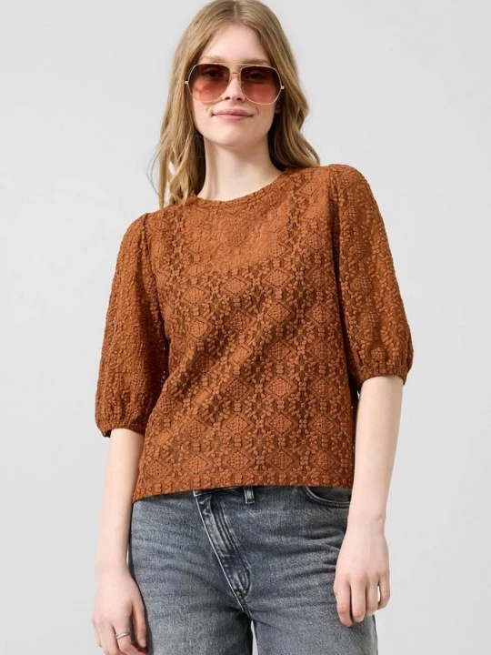 Foto van product Licht doorschijnend shirt van elastisch kant QS bruin