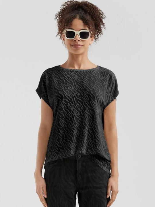 Foto van product Licht transparant oversized shirt met burn-out patroon QS zwart