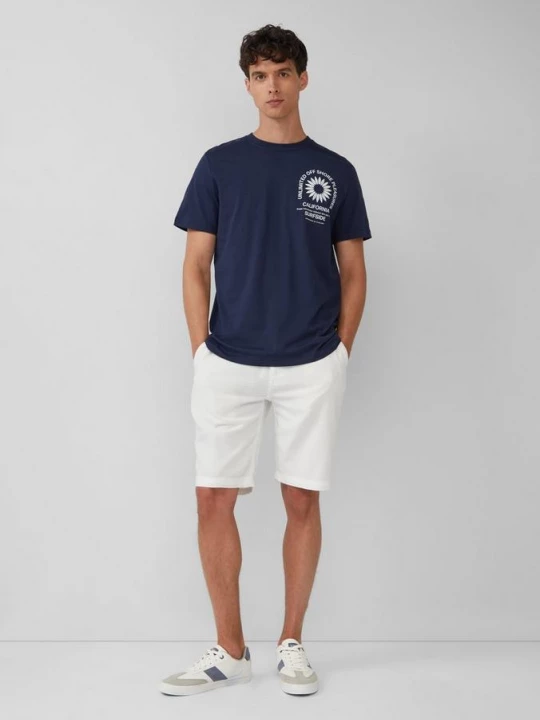 Foto van product Lichte short met structuur in een relaxed fit s.Oliver wit