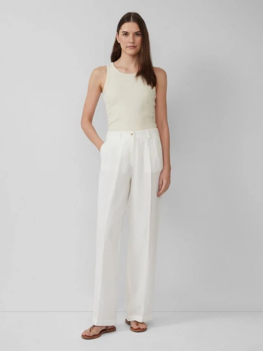 Foto van product Lichtgewicht mousseline broek met wijde pijpen s.Oliver crème