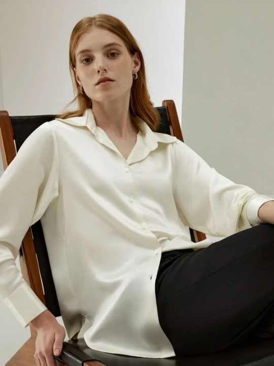 Foto van product Lilysilk Blouse 'Übergroßes Seide Lotus Hemd' wit