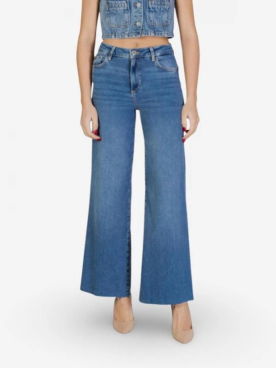 Foto van product Liu Jo Jeans 'B.UP FLARE H.W. UA6234 D0310' blauw denim