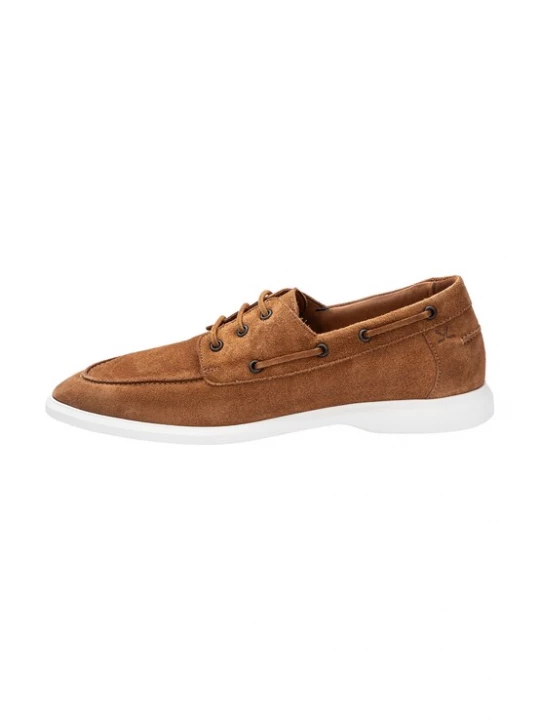 Foto van product LLOYD Instappers 'STRIDE DECK' cognac