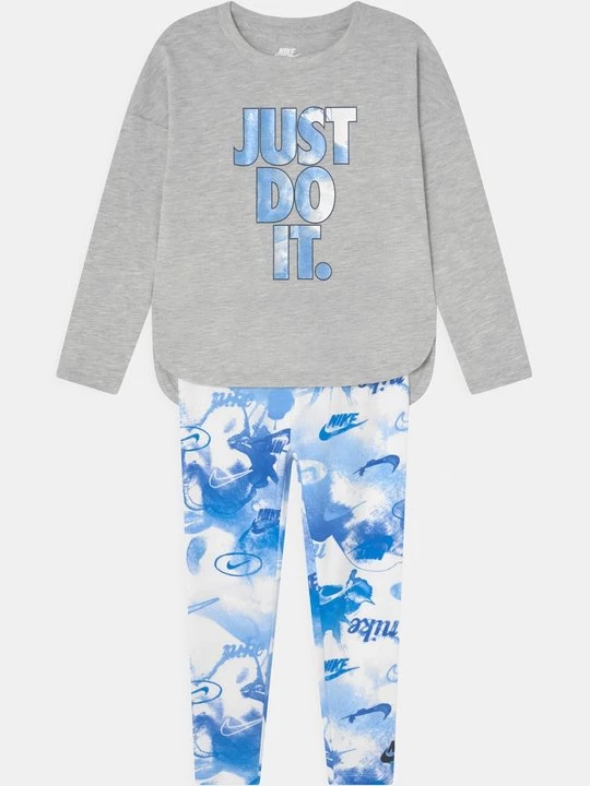 Foto van product Longsleeve Nike lila