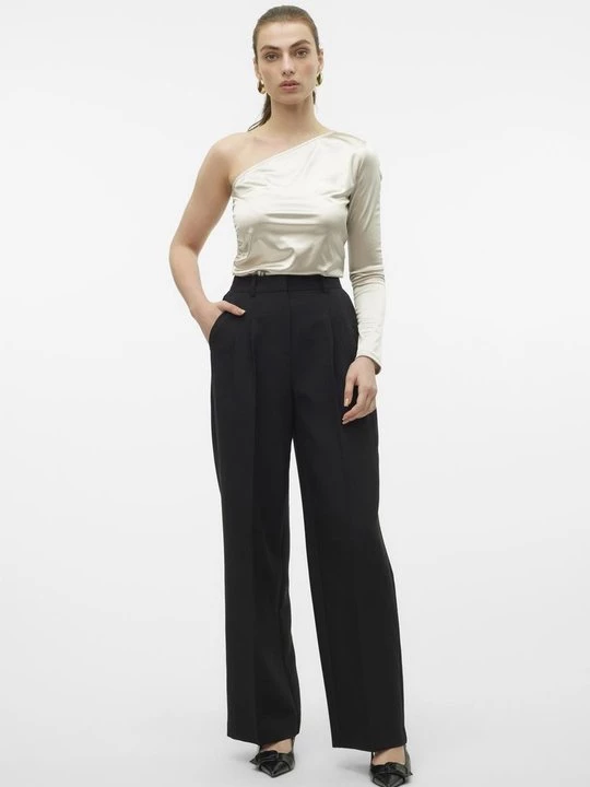 Foto van product Longsleeve Vero Moda crème