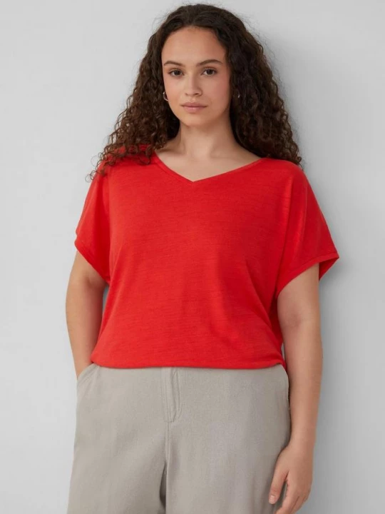 Foto van product Losjes vallend T-shirt van een linnenmix QS rood