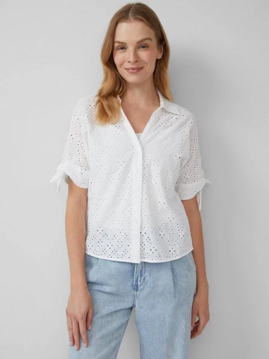 Foto van product Losse blouse met opengewerkt borduursel en geknoopt detail s.Oliver wit