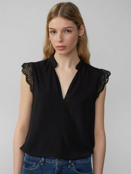 Foto van product Losse blousetop van viscose QS zwart