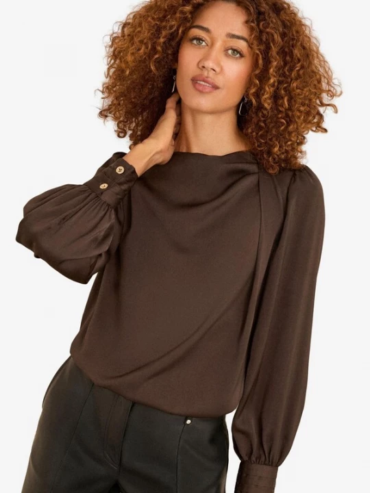 Foto van product love & roses Blouse chocoladebruin