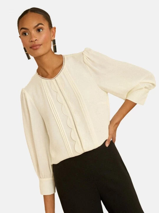 Foto van product love & roses Blouse lichtbeige