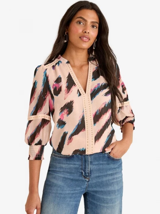 Foto van product love & roses Blouse nude / lichtblauw / lichtroze / zwart