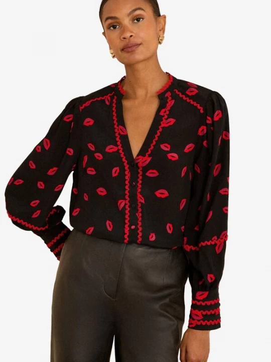 Foto van product love & roses Blouse knalrood / zwart