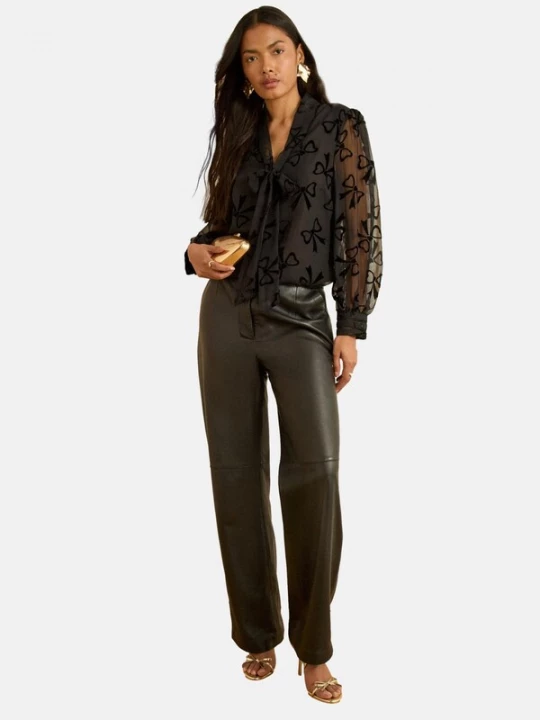 Foto van product love & roses Blouse zwart