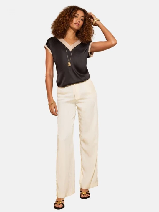 Foto van product love & roses Shirt beige / zwart
