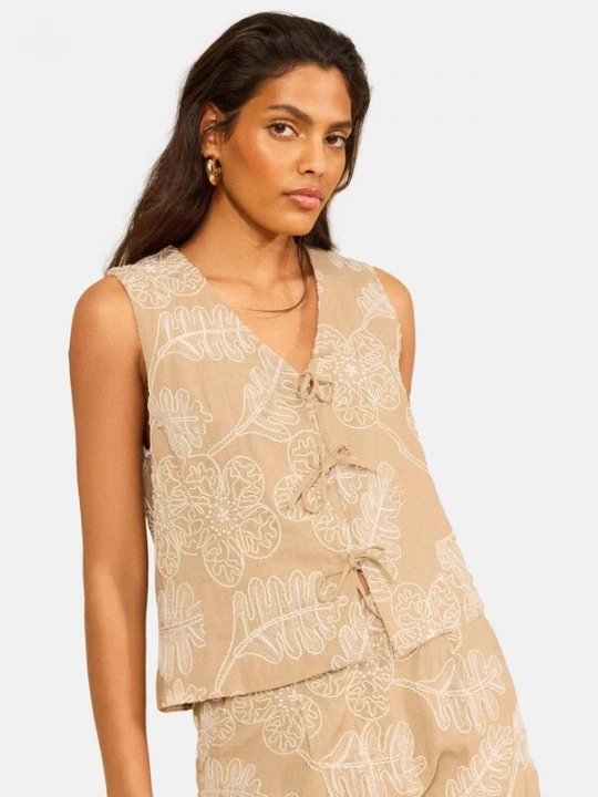 Foto van product love & roses Top beige / wit