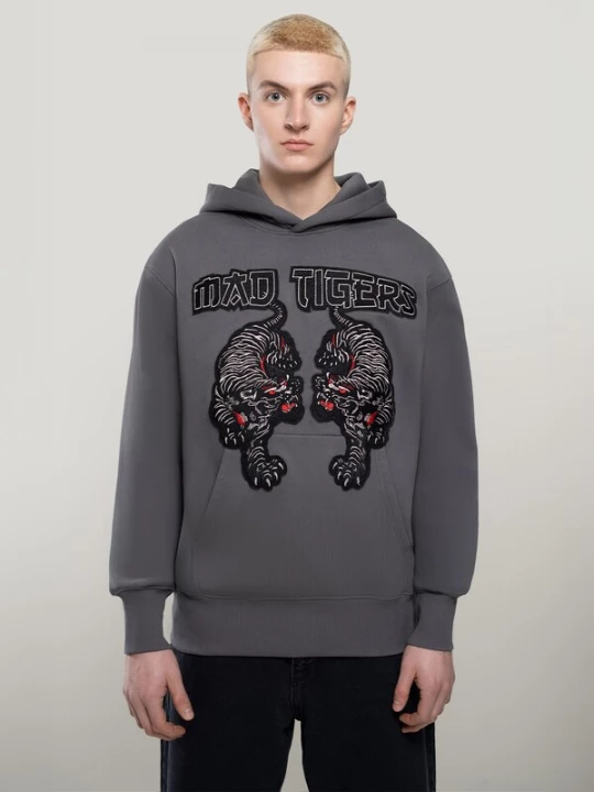 Foto van product MAD TIGERS Sweatshirt 'Black Tigers' grijs