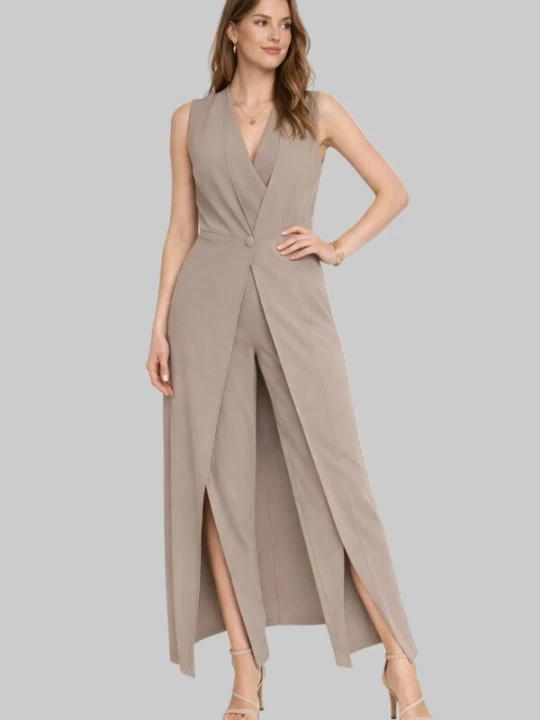 Foto van product Madnezz House Jumpsuit donkerbeige