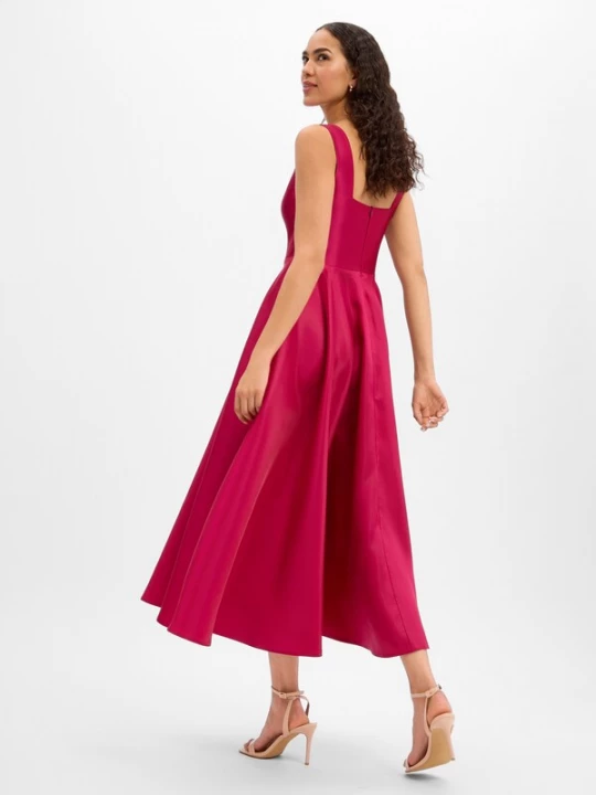 Foto van product Marie Lund Avondjurk bordeaux