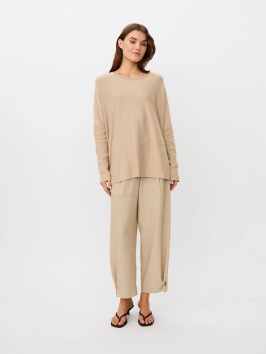 Foto van product Masai Trui 'Fanasi' beige