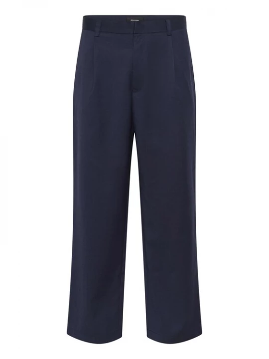 Foto van product Matinique Broek 'MAchino ' donkerblauw