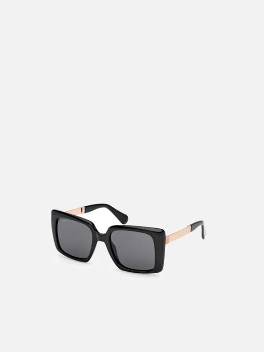 Foto van product MAX&Co. Zonnebril 'Max &co MO0134 Shiny dark red / 20 / 140 Women Sunglasses' zwart