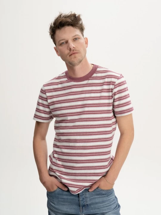 Foto van product MELA Shirt 'Avan' lichtblauw / kersrood / wit