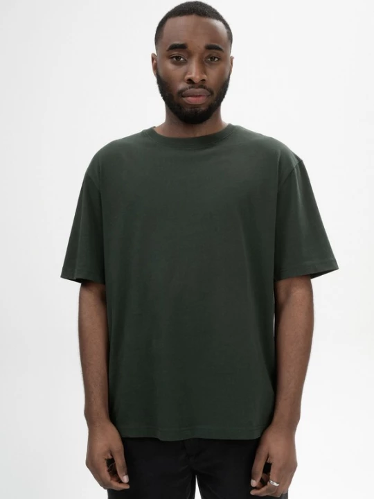 Foto van product MELA Shirt 'Bhajan' donkergroen