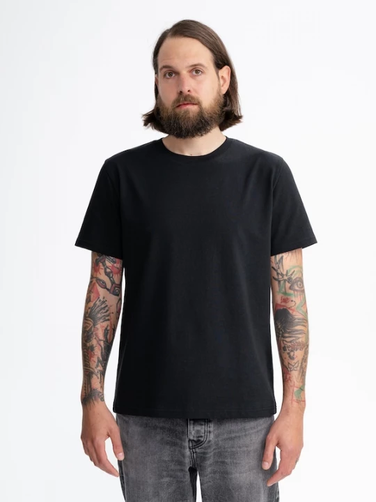 Foto van product MELA Shirt 'PRAVIN' zwart