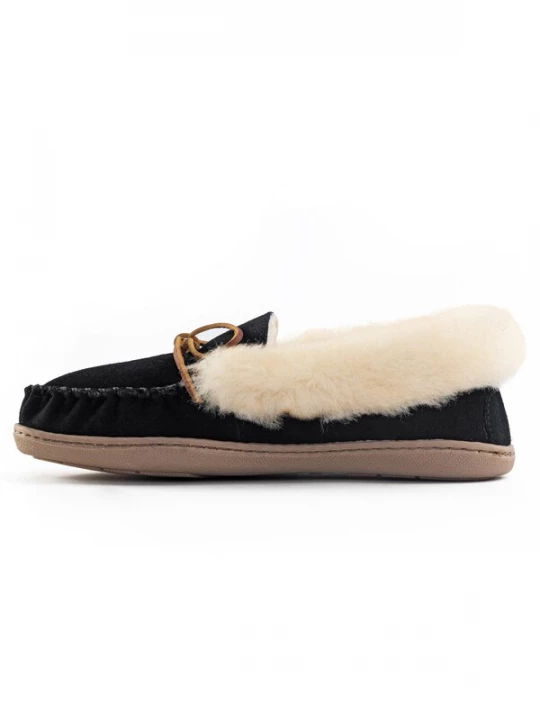 Foto van product Minnetonka Mocassins 'Alpinsheepskin' crème / lichtbruin / zwart