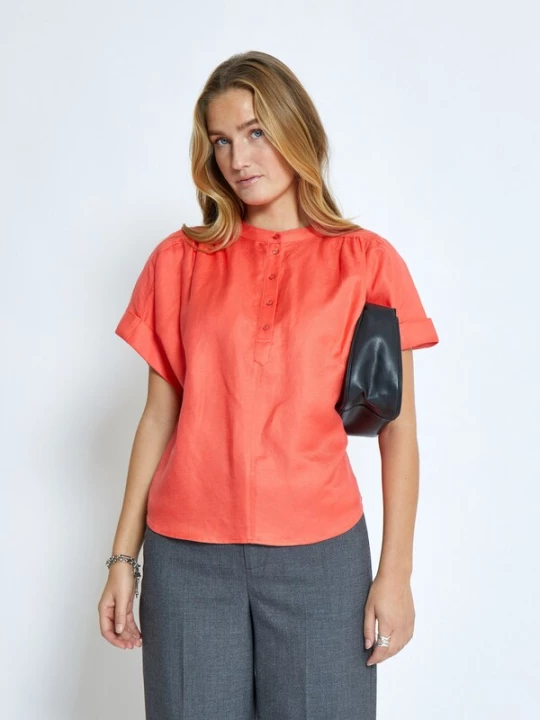 Foto van product minus Blouse 'Sabbi' watermeloen rood