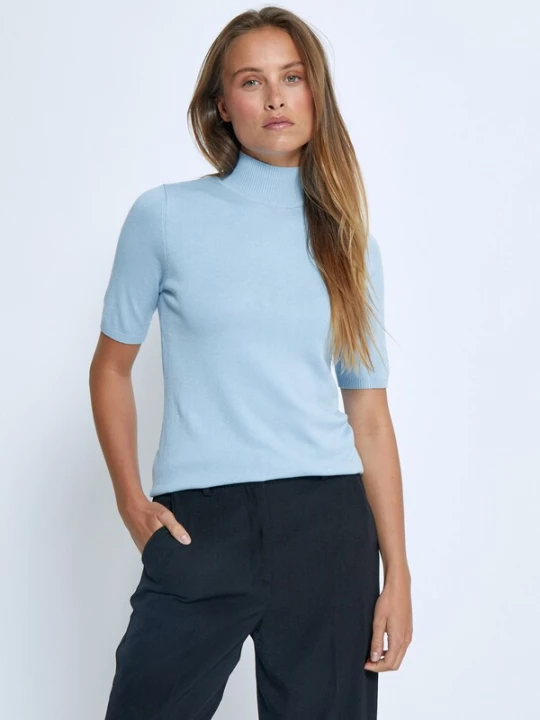 Foto van product minus Top 'Lima' pastelblauw