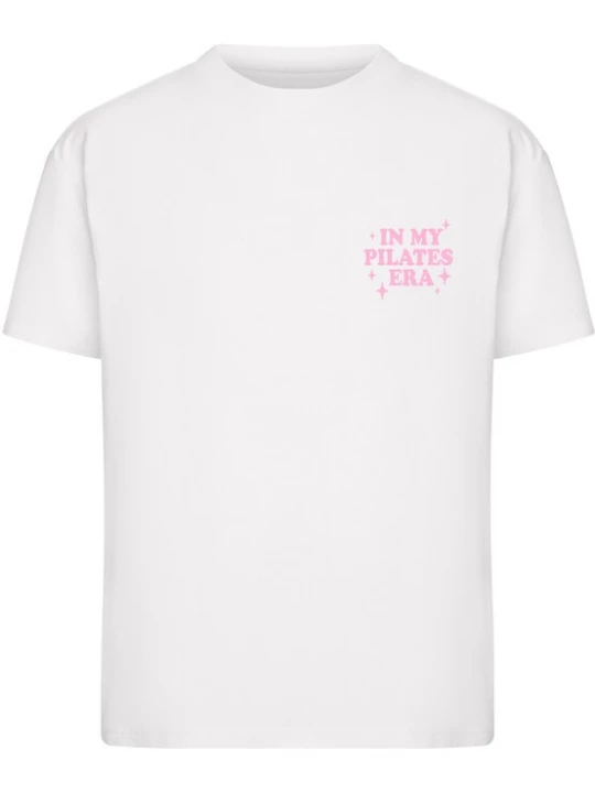 Foto van product Miss Tee Shirt 'In My Pilates Era' pink / framboos / wit
