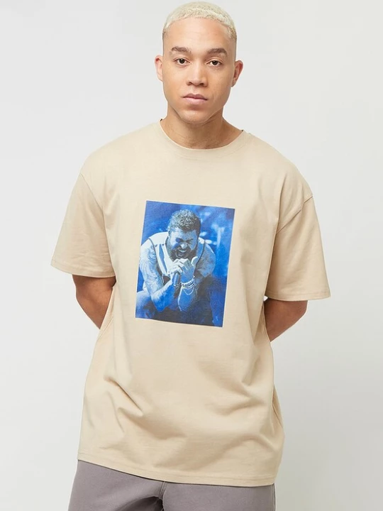Foto van product Mister Tee Shirt 'Post Malone Tracklist' chamois / blauw