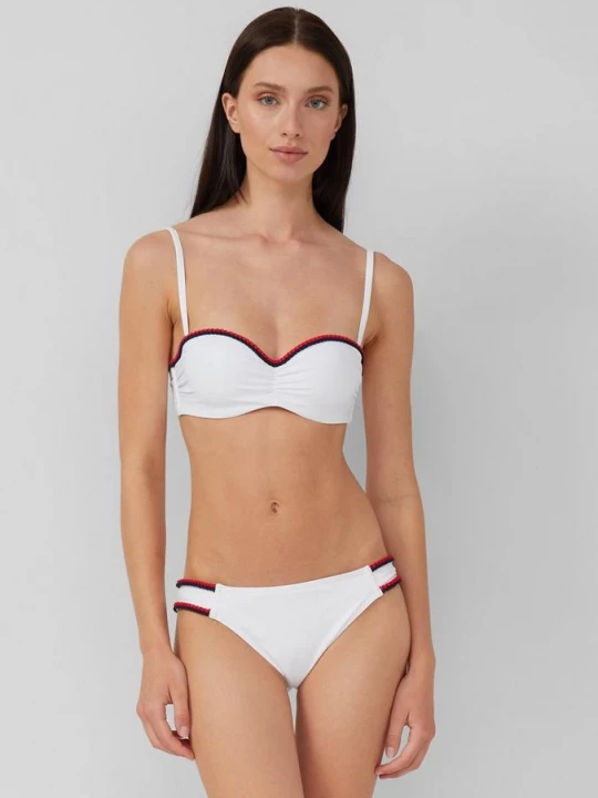 Foto van product Mix & match bikinitop met bandeaumodel en sierrand s.Oliver wit