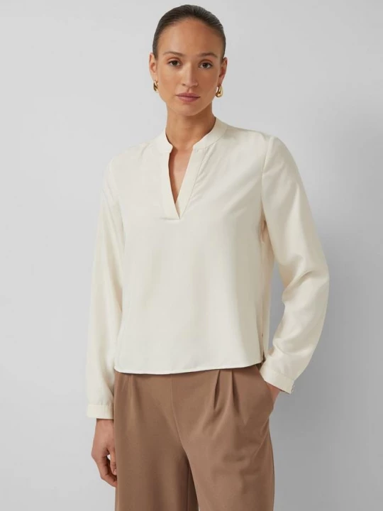 Foto van product Modal blouse met tuniekhals s.Oliver crème