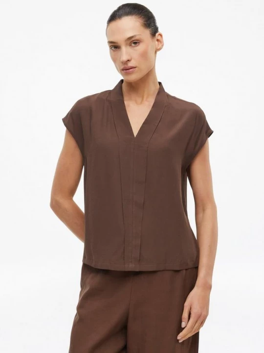 Foto van product Mouwloze viscose blouse met V-halslijn s.Oliver bruin