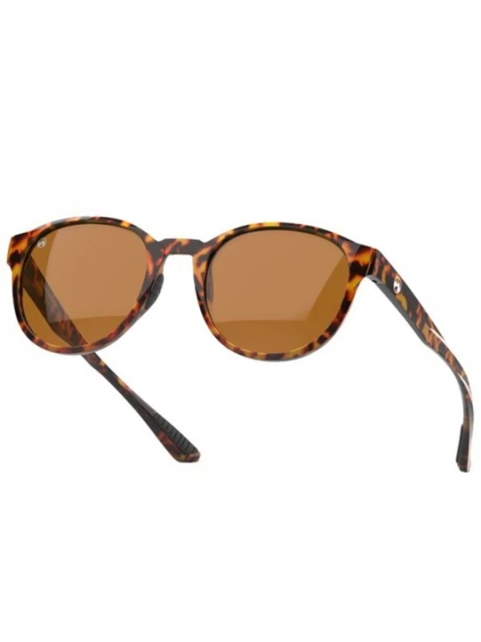 Foto van product Mowmow Sportzonnebril 'MowMow Niseko Sunglasses - Polarized - Men - Women' bruin