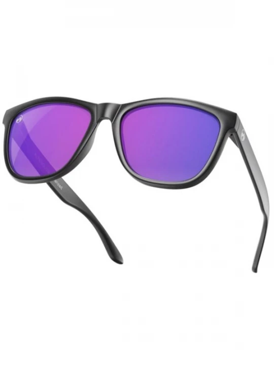 Foto van product Mowmow Sportzonnebril 'MowMow Opal LIMITED Sunglasses - Polarized - Men - Women' lila