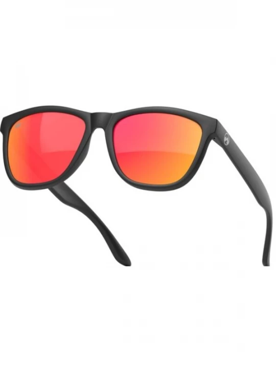 Foto van product Mowmow Sportzonnebril 'MowMow Opal LIMITED Sunglasses - Polarized - Men - Women' oranje