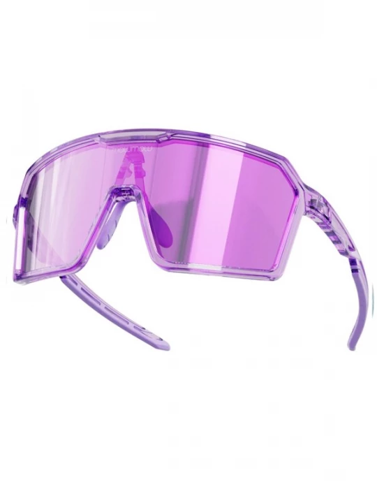 Foto van product Mowmow Sportzonnebril 'MowMow Wizard Sunglasses - Sports Glasses - Photochromic Lens - Men - Women' lila