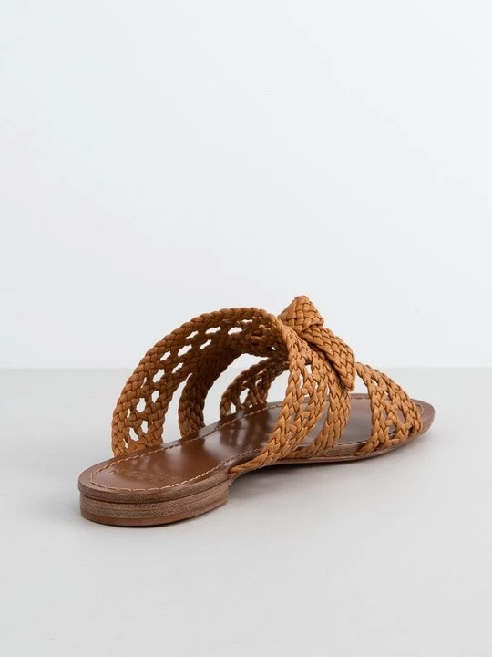 Foto van product Muiltjes Alexandre Birman bruin
