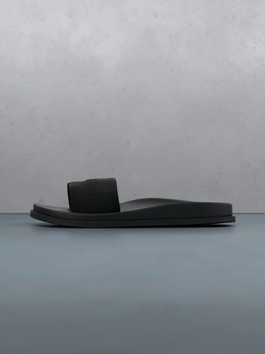 Foto van product Muiltjes Calvin Klein zwart