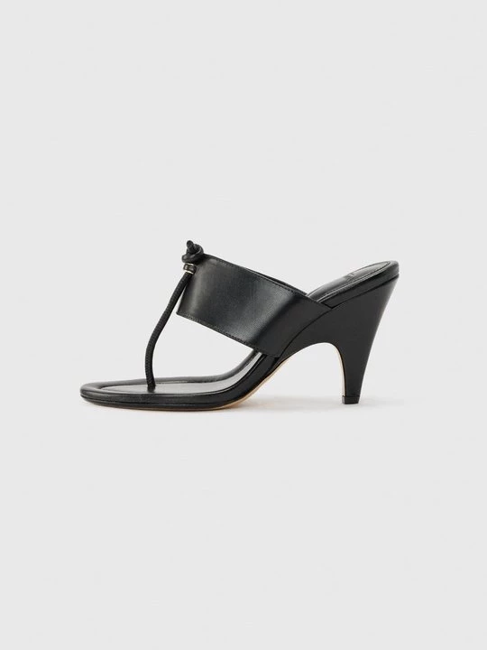 Foto van product Muiltjes met hak Alexandre Birman zwart