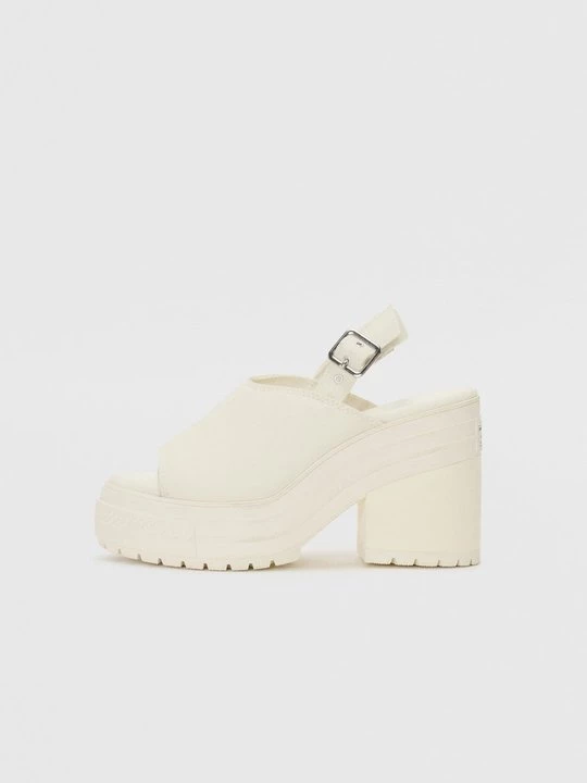 Foto van product Muiltjes met hak Converse crème