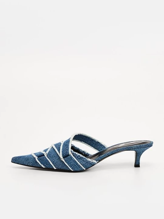 Foto van product Muiltjes met hak Diesel blauw