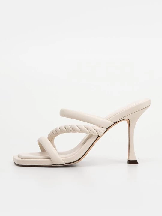 Foto van product Muiltjes met hak Jimmy Choo crème