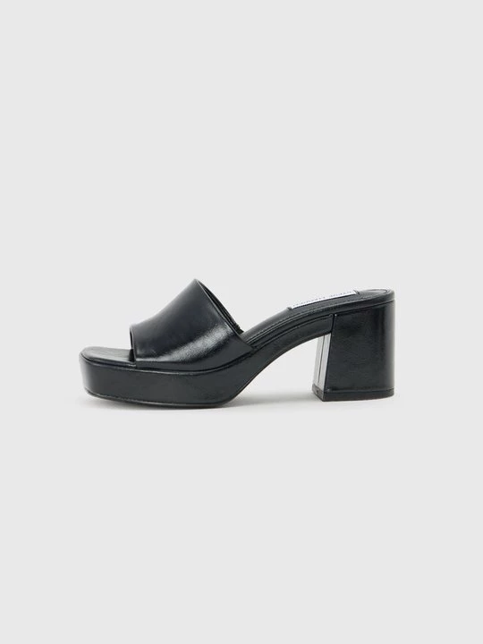 Foto van product Muiltjes met hak Steve Madden zwart