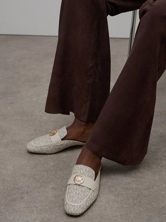 Foto van product Muiltjes Michael Kors crème