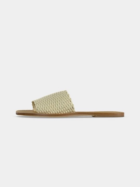 Foto van product Muiltjes Souliers Martinez crème